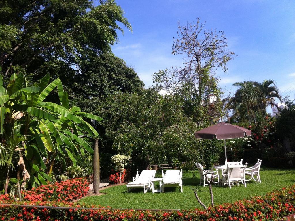 Casa Tukari Colonial House Hotel Puerto Vallarta Exterior photo