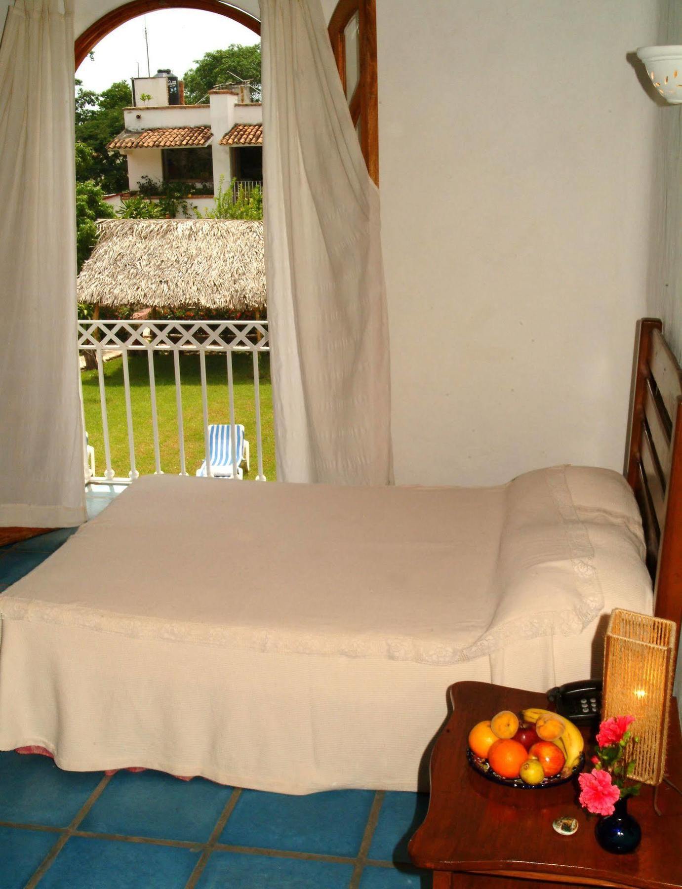 Casa Tukari Colonial House Hotel Puerto Vallarta Exterior photo